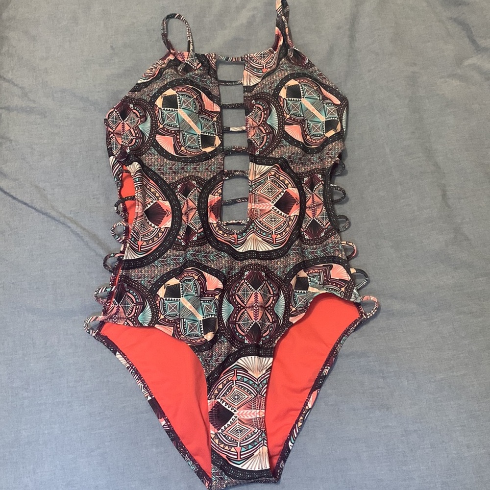 One piece cut out swimsuit